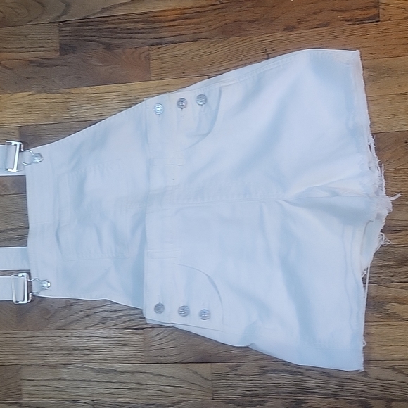 Express Overalls - Picture 6 of 10